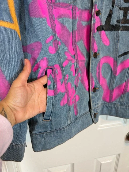 Chemistry Graffiti Print Butterfly Graphic Denim Jacket Size M - Picture 3 of 13